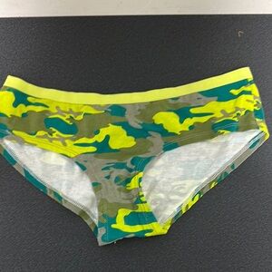 Xhilaration Camouflage Panties - Green and Yellow
